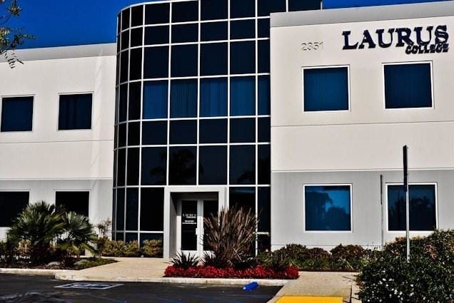 Laurus College Oxnard on-site location building